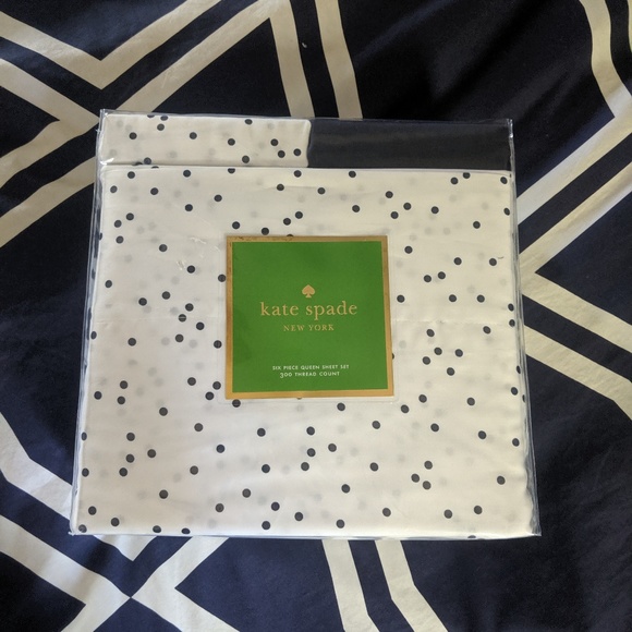 kate spade | Bedding | Navy Scatter Dot 